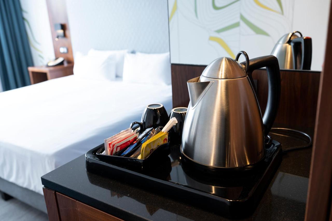 Mercure Centre Hotel