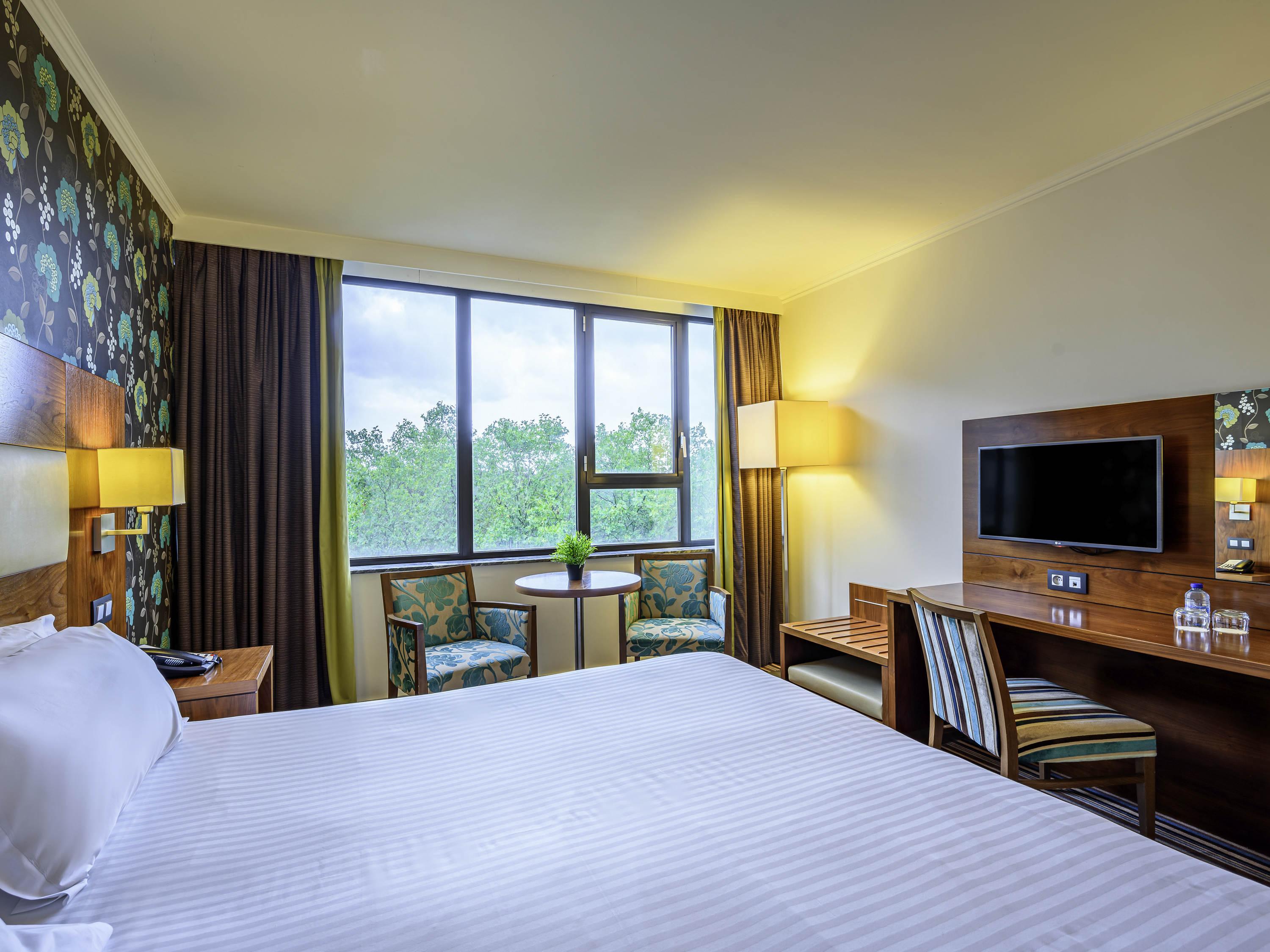 Hotel Mercure Centre 4*