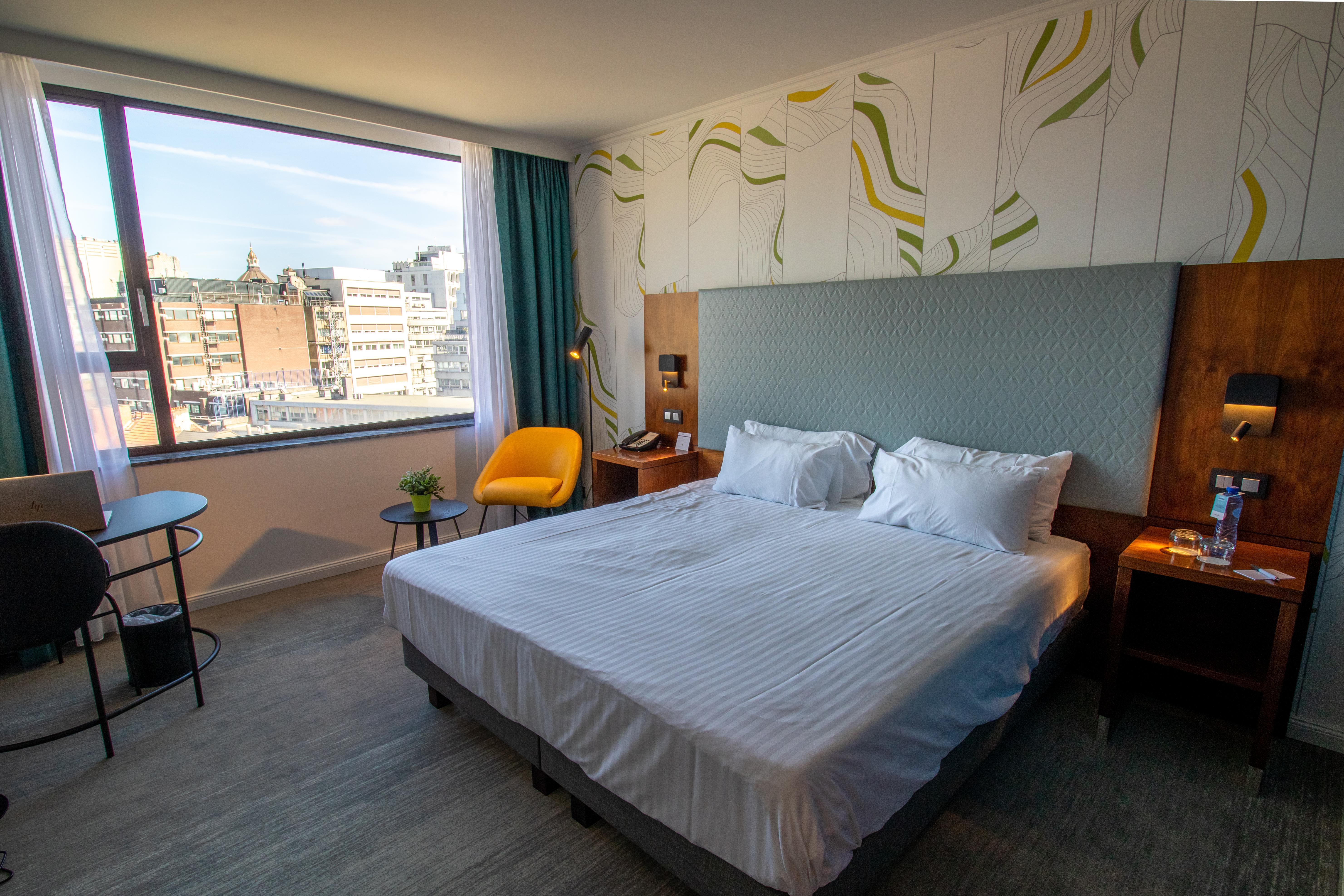 Mercure Centre Hotel 4*