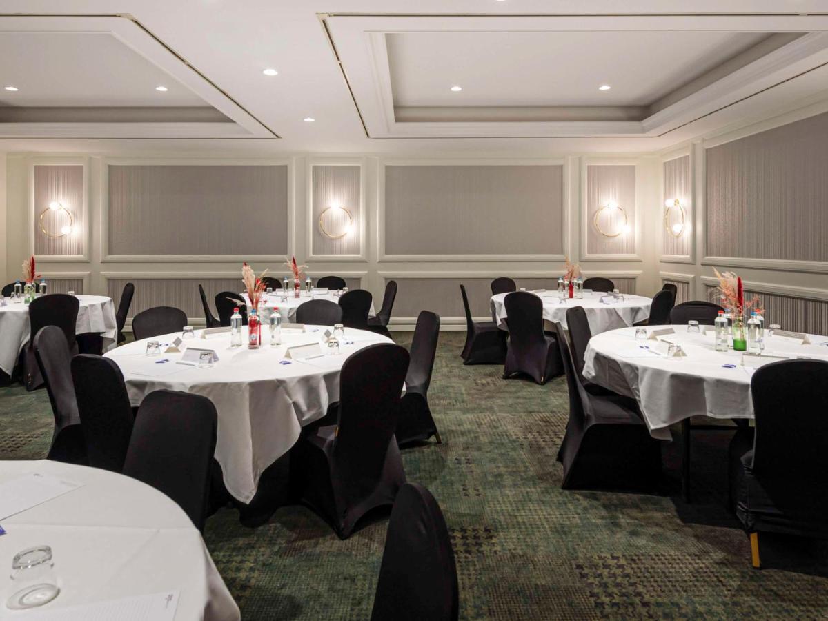 Mercure Centre Hotel 4*